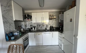 Property slide 24