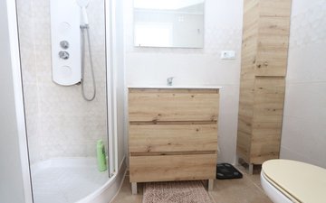 Property slide 16