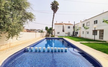 Property slide 25