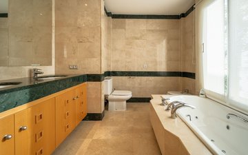 Property slide 35