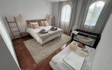 Property slide 35