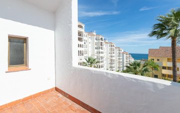 Property slide 21