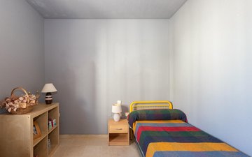 Property slide 25