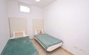 Property slide 20
