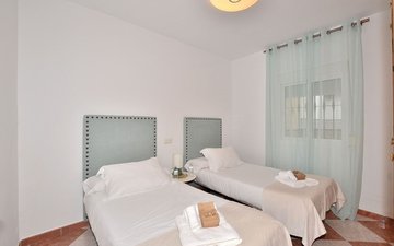 Property slide 20