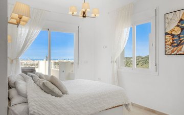 Property slide 25