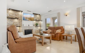 Property slide 7