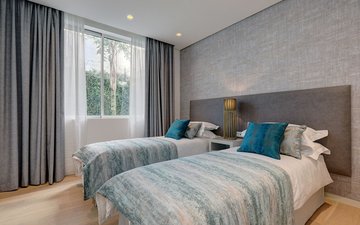 Property slide 14