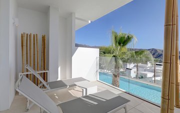 Property slide 4