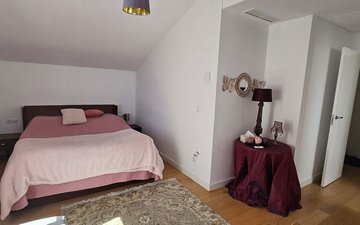 Property slide 31