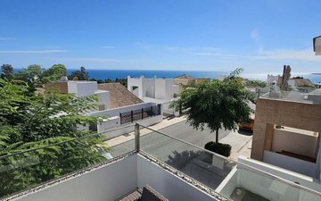 Property slide 36