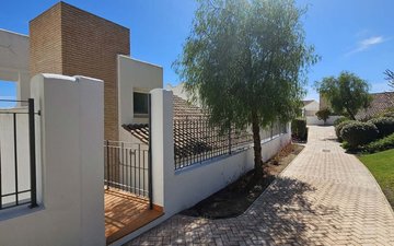 Property slide 40