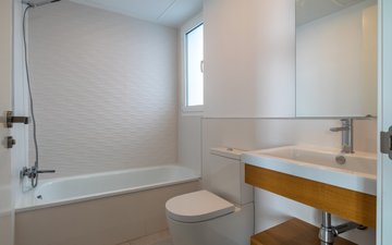 Property slide 16