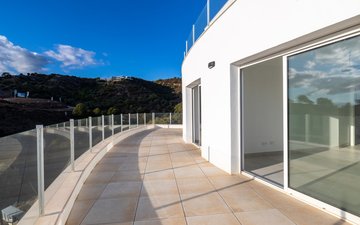 Property slide 19