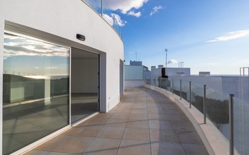 Property slide 21