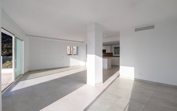 Property slide 4
