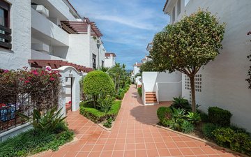 Property slide 28