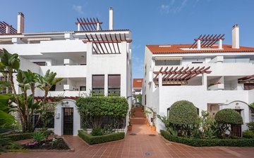 Property slide 30