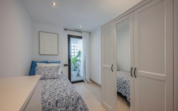Property slide 38