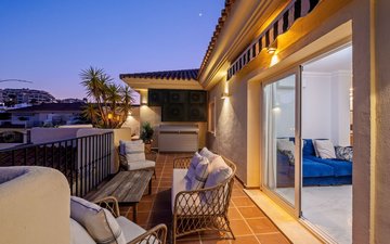 Property slide 40