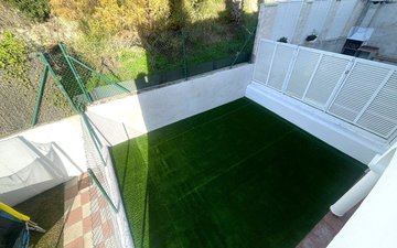 Property slide 25