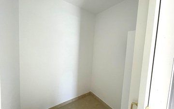 Property slide 31