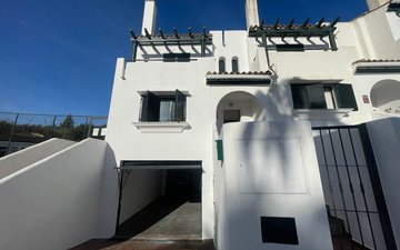 Property slide 52