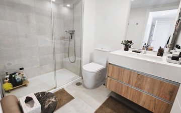 Property slide 16