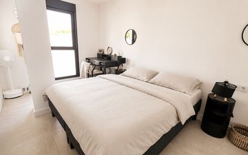 Property slide 18