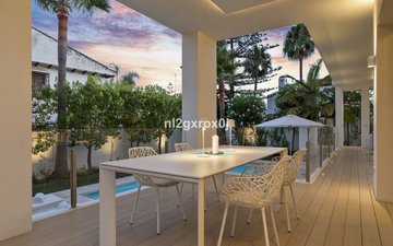 Property slide 44