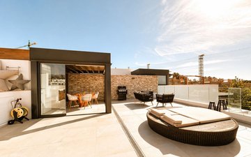 Property slide 32