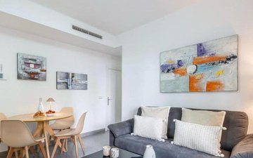 Property slide 18