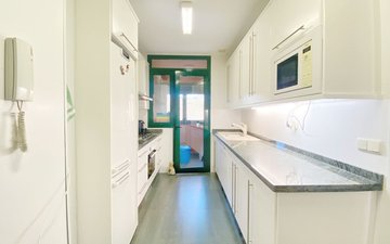 Property slide 20