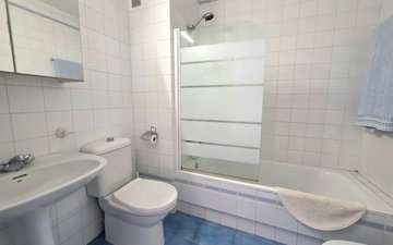Property slide 20