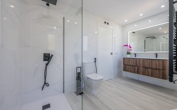 Property slide 16