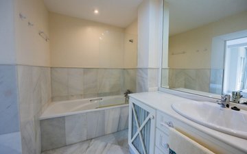 Property slide 22
