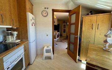 Property slide 19