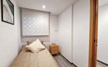 Property slide 25