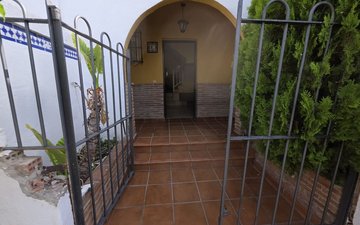 Property slide 16