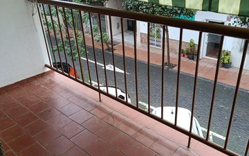 Property slide 21