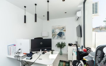 Property slide 35