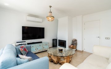 Property slide 48