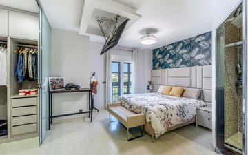Property slide 20