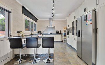 Property slide 14