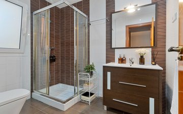 Property slide 25
