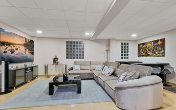 Property slide 28
