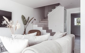 Property slide 24