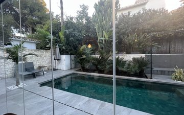 Property slide 12