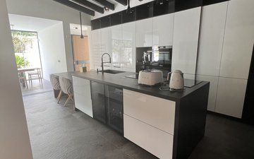 Property slide 16