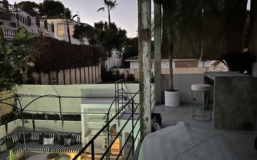 Property slide 28